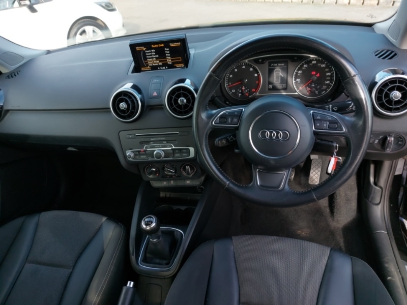 Used Audi A1 2016 for sale - 76393259: Photo 2