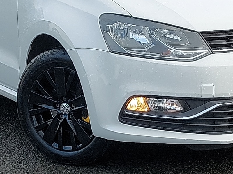 Used Volkswagen Polo 2015 for sale - 76629335: Photo 9