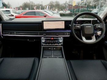 Used Hyundai Santa Fe 2025 for sale - 77173834: Photo