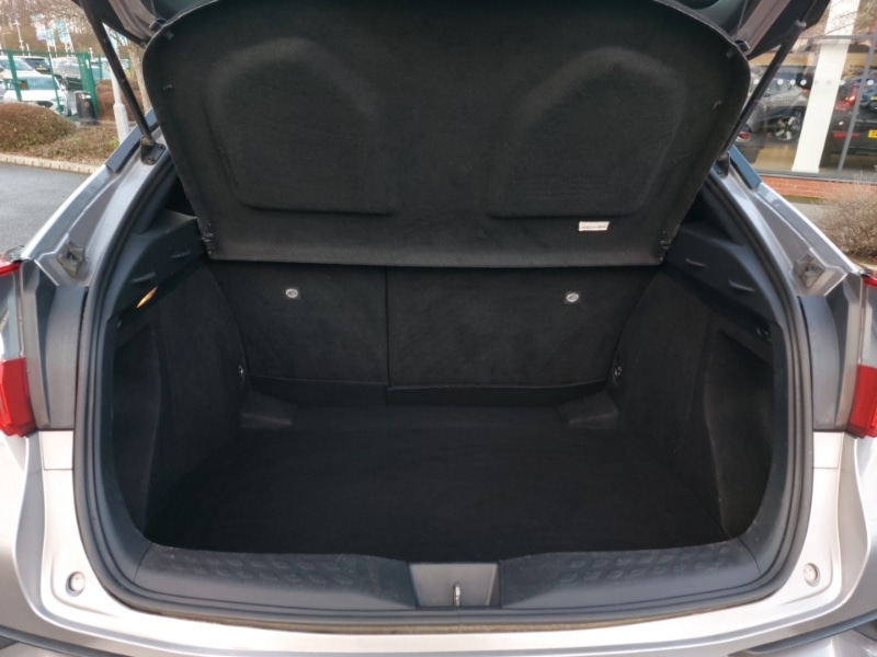 Used Toyota C-HR 2019 for sale - 77414317: Photo 8