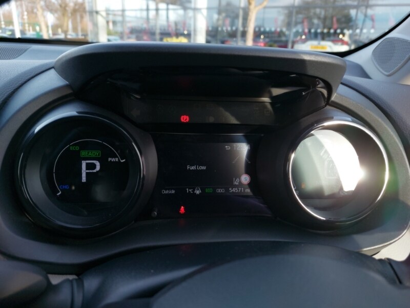 Used Toyota Yaris 2022 for sale - 77197386: Photo 16