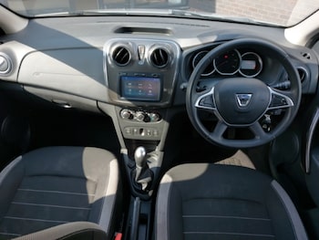 Used Dacia Sandero Stepway 2017 for sale - 75491720: Photo