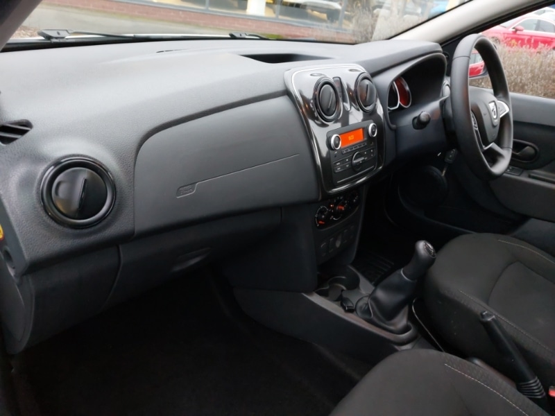 Used Dacia Sandero 2018 for sale - 76713519: Photo 5