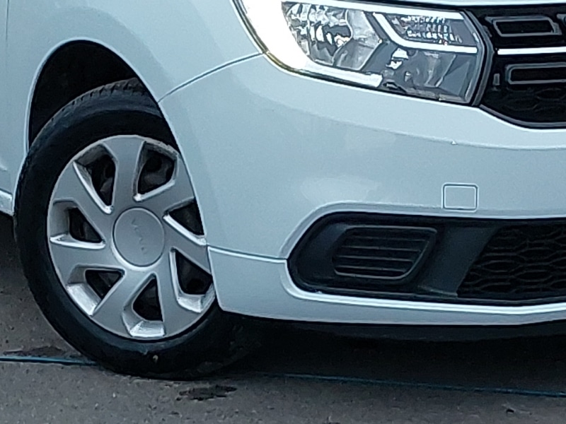 Used Dacia Sandero 2018 for sale - 76713519: Photo 9