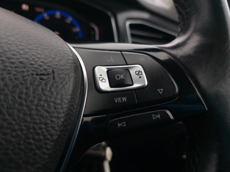 Used Volkswagen T-Roc 2018 for sale - 77502973: Photo 14