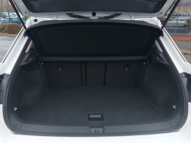 Used Volkswagen T-Roc 2018 for sale - 77502973: Photo 8