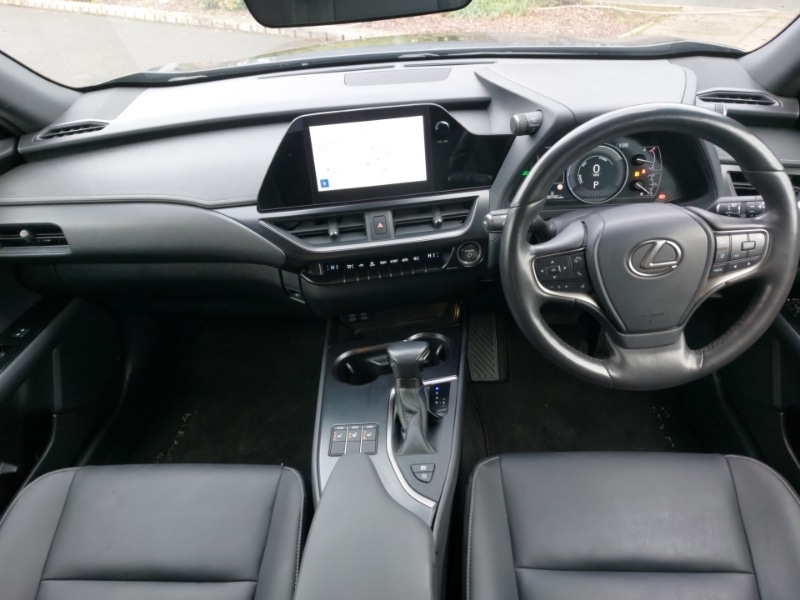 Used Lexus UX 2023 for sale - 76834109: Photo 2