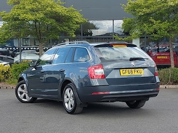 Used Skoda Octavia 2018 for sale - 78489936: Photo