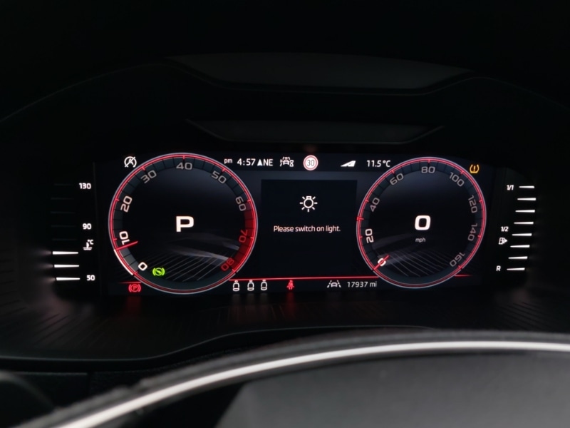 Used Skoda Karoq 2024 for sale - 76301751: Photo 14