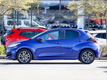Used Toyota Yaris 2023 for sale - 78848986: Photo
