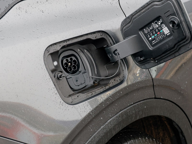 Used Ford Explorer 2025 for sale - 76822175: Photo 18