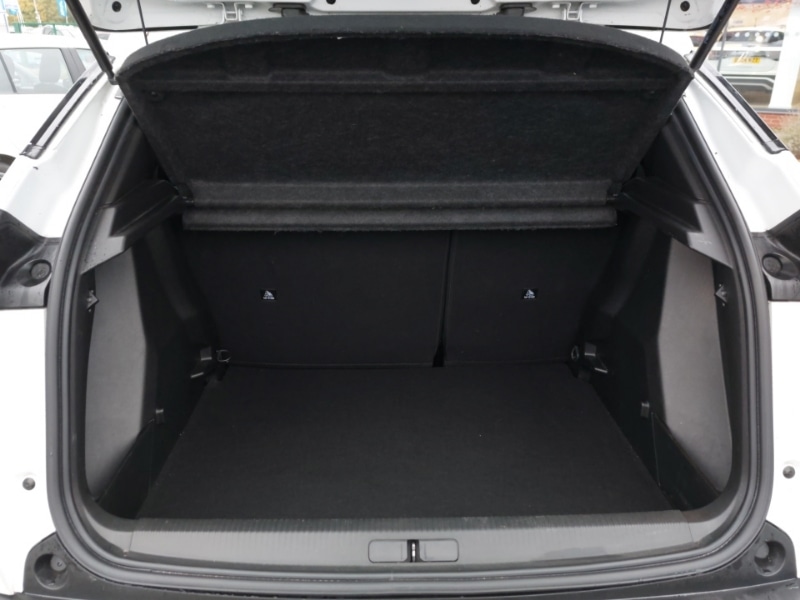 Used Peugeot 2008 2023 for sale - 76695796: Photo 8