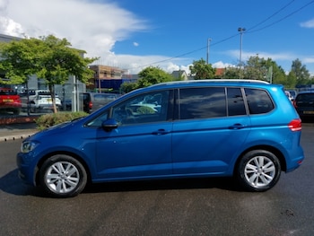Used Volkswagen Touran 2020 for sale - 78572417: Photo