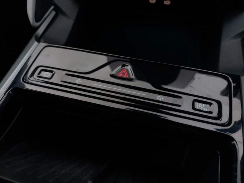 Used Ford Explorer 2025 for sale - 76897557: Photo 19