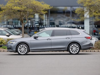 Used Skoda Superb 2024 for sale - 78093710: Photo