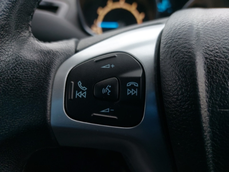 Used Ford Fiesta 2012 for sale - 76897495: Photo 13