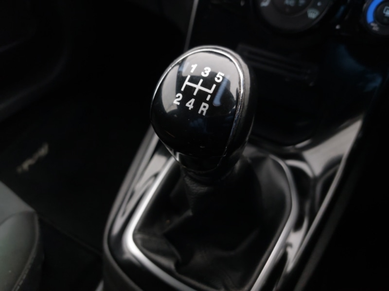 Used Ford Fiesta 2012 for sale - 76897495: Photo 14