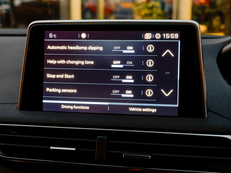 Used Peugeot 3008 2019 for sale - 76897491: Photo 12