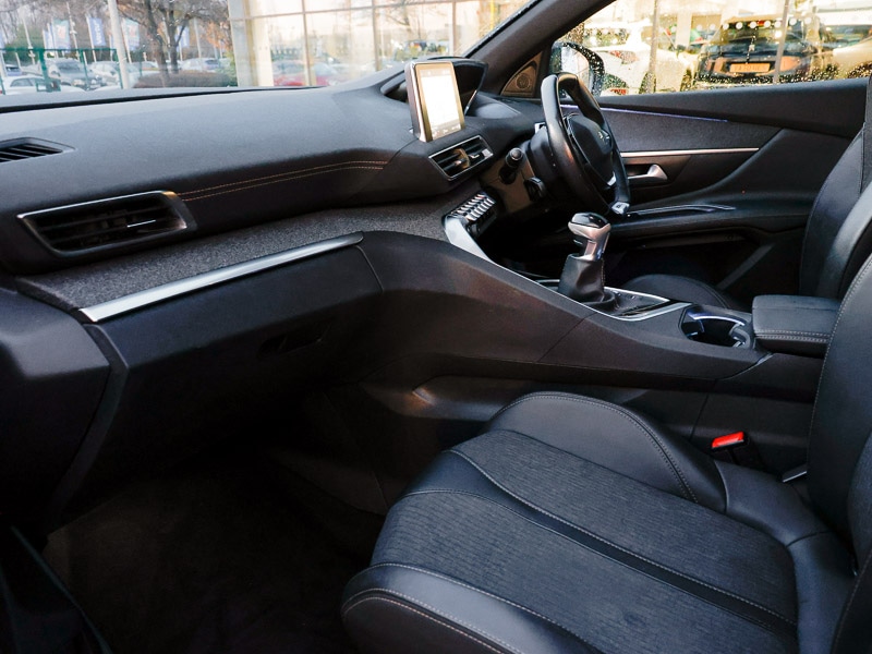 Used Peugeot 3008 2019 for sale - 76897491: Photo 5