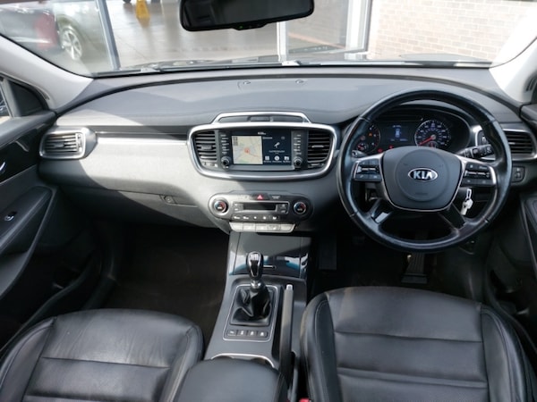 Used Kia Sorento 2019 for sale - 76221317: Photo 2