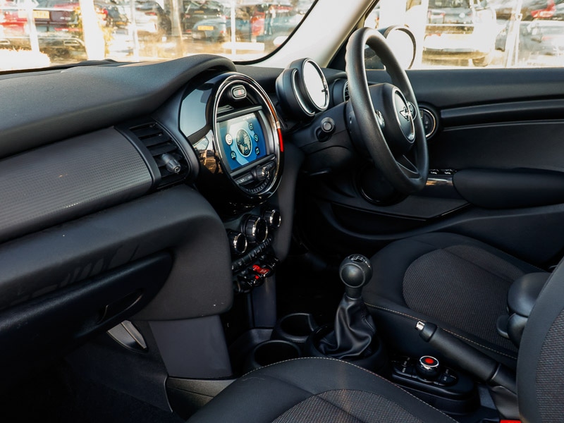 Used MINI Hatch 2019 for sale - 77108139: Photo 15