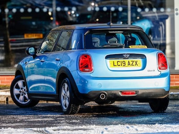 Used MINI Hatch 2019 for sale - 77108139: Photo