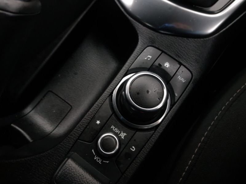 Used Mazda Mazda2 2018 for sale - 76906559: Photo 16