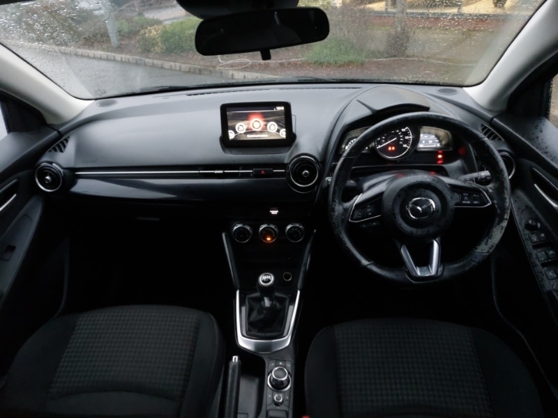 Used Mazda Mazda2 2018 for sale - 76906559: Photo 2