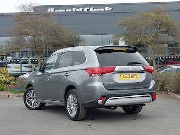 Used Mitsubishi Outlander 2020 for sale - 77999634: Photo