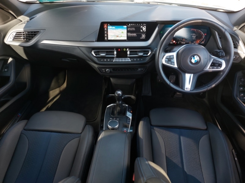 Used BMW 1 Series 2023 for sale - 76121134: Photo 2