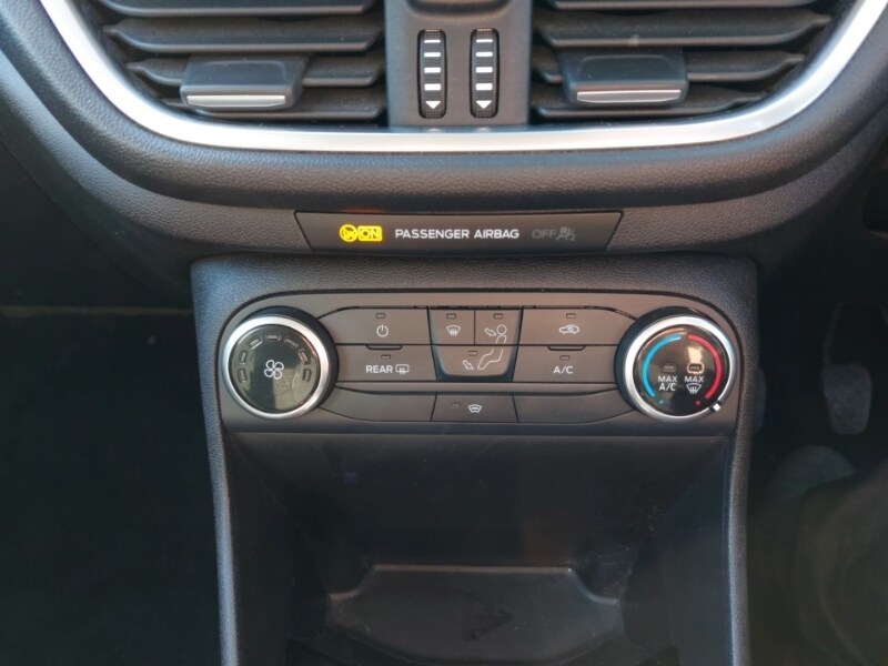 Used Ford Fiesta 2018 for sale - 78151205: Photo 12