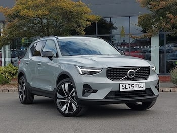 Used Volvo XC40 2025 for sale - 79786264: Photo