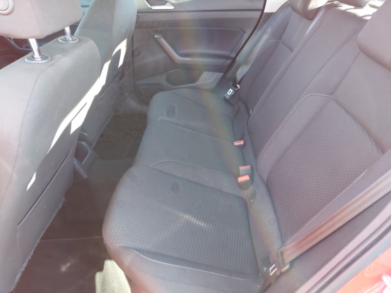 Used Volkswagen Polo 2018 for sale - 76365649: Photo 6