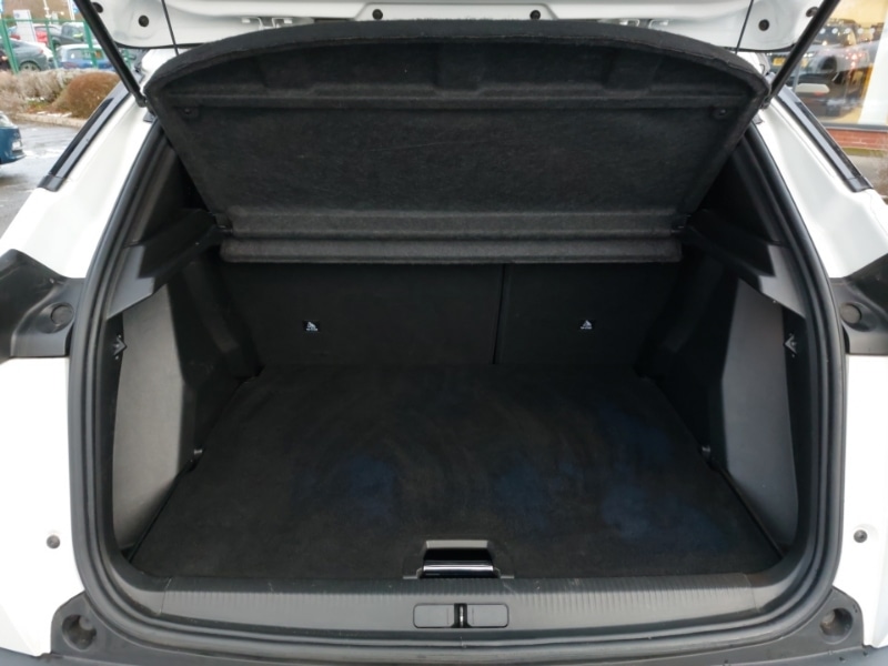 Used Peugeot 2008 2022 for sale - 77119157: Photo 8