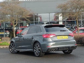 Used Audi A3 2018 for sale - 77338130: Photo