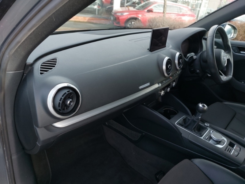 Used Audi A3 2018 for sale - 77338130: Photo 5