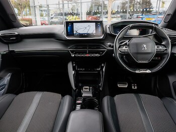 Used Peugeot 2008 2022 for sale - 77579971: Photo