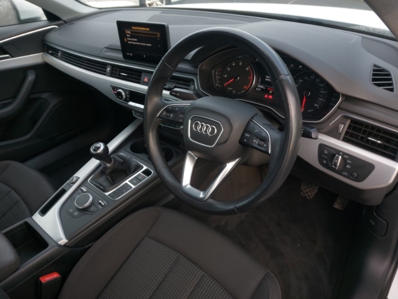 Used Audi A4 2019 for sale - 76897500: Photo 10