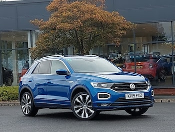 Used Volkswagen T-Roc 2019 for sale - 75988670: Photo