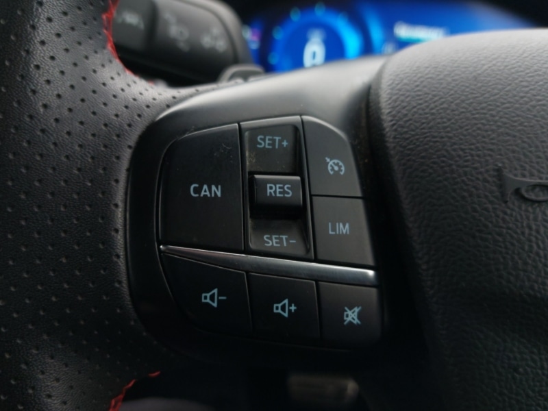 Used Ford Focus 2022 for sale - 76301747: Photo 13