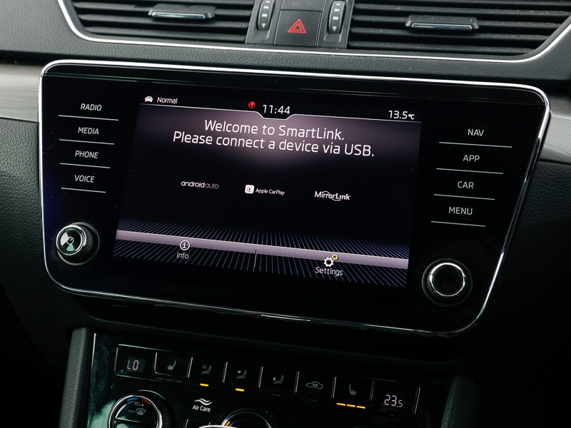 Used Skoda Superb 2019 for sale - 76732063: Photo 12