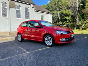 Used Volkswagen Polo 2015 for sale - 79585352: Photo