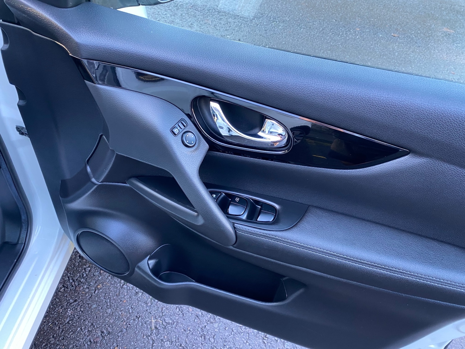 Used Nissan Qashqai 2017 for sale - 77012105: Photo 16