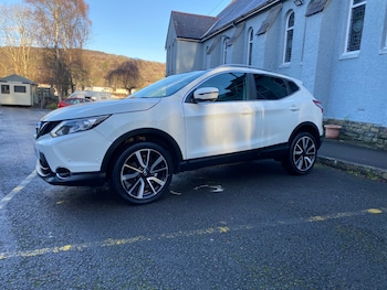 Used Nissan Qashqai 2017 for sale - 77012105: Photo