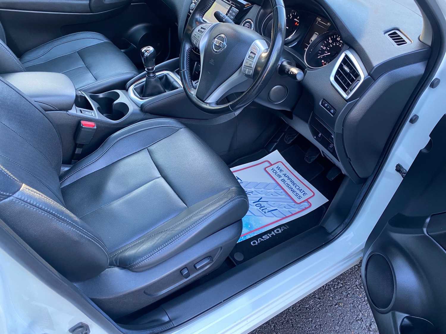 Used Nissan Qashqai 2017 for sale - 77012105: Photo 9