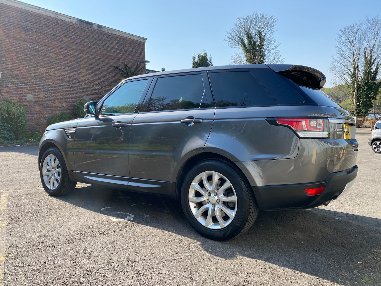 Used Land Rover Range Rover Sport 2015 for sale - 77025705: Photo 4