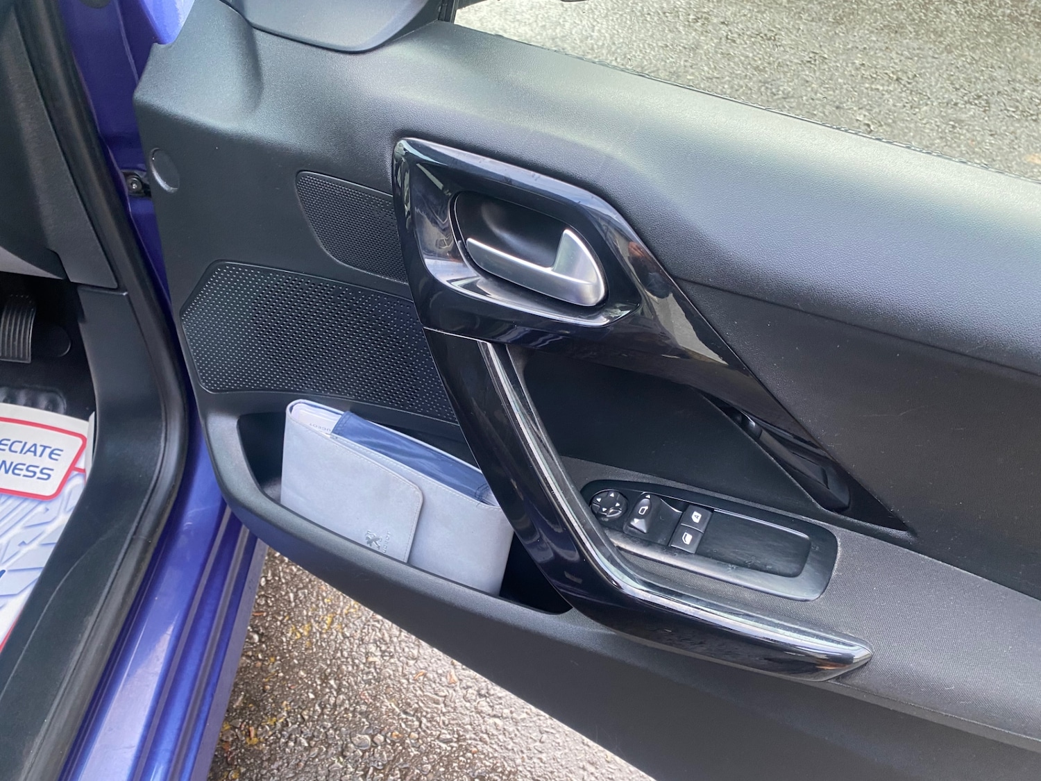 Used Peugeot 208 2012 for sale - 77300784: Photo 16