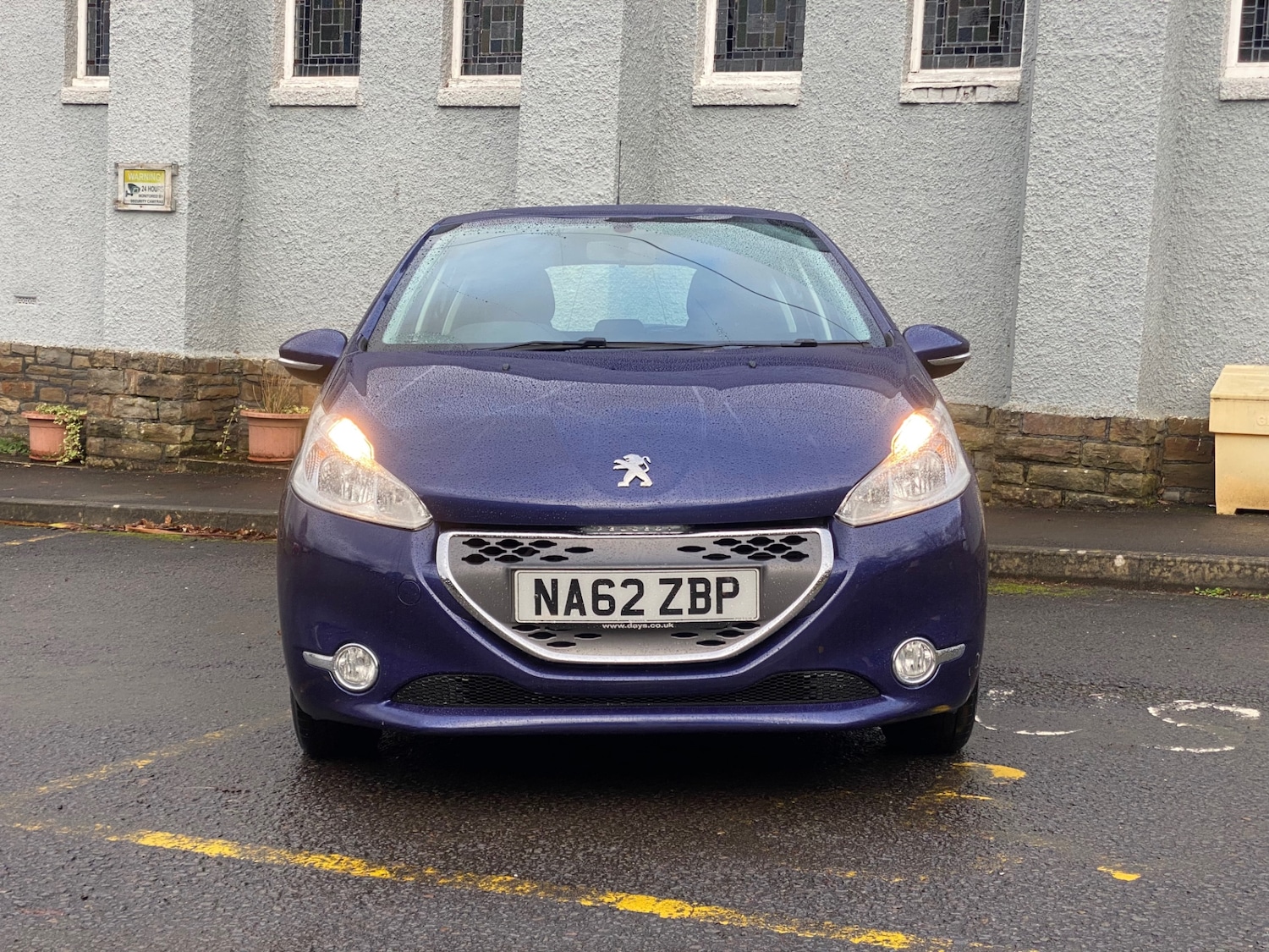Used Peugeot 208 2012 for sale - 77300784: Photo 2