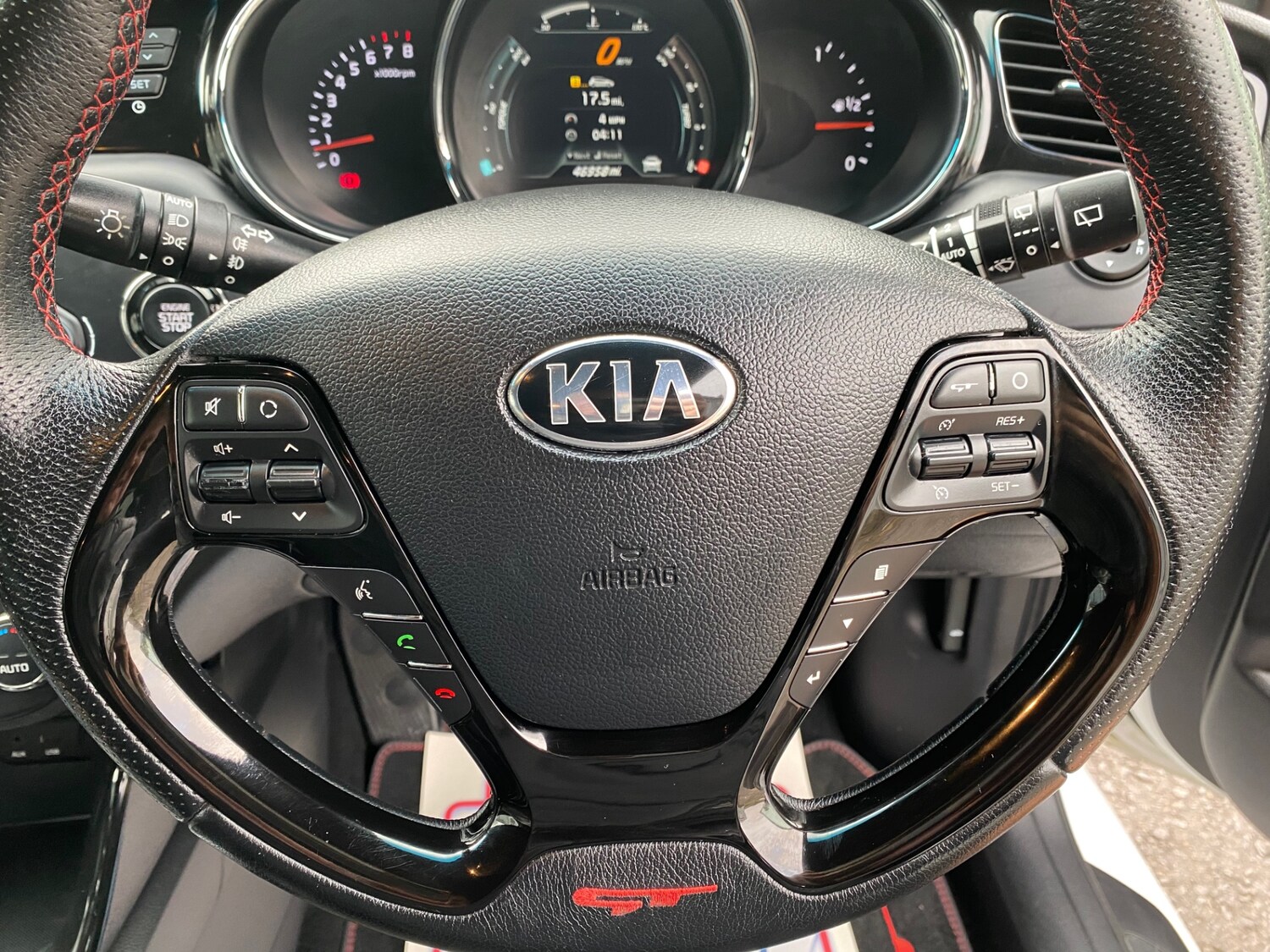 Used Kia Pro Ceed 2014 for sale - 77760650: Photo 8