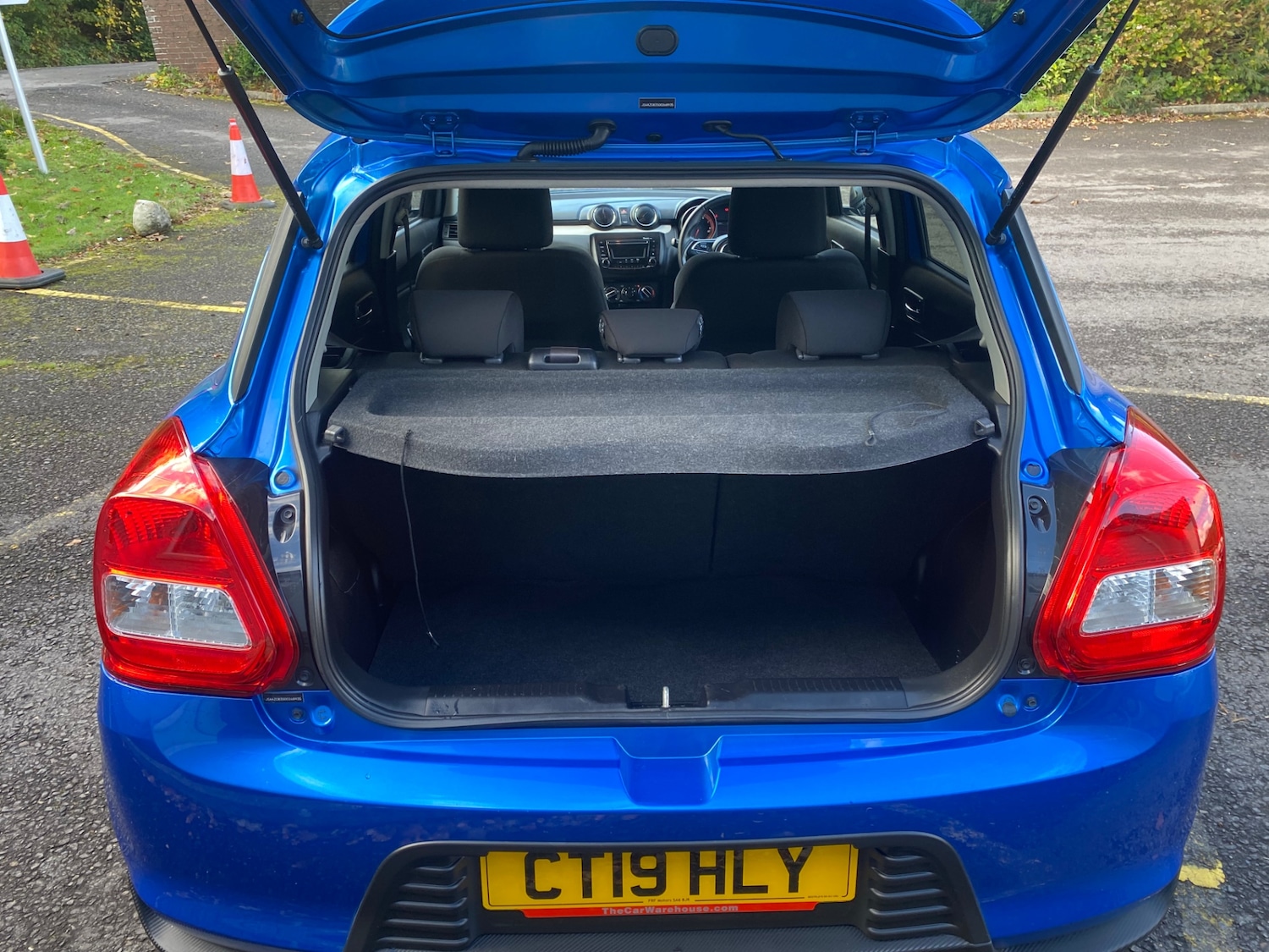 Used Suzuki Swift 2019 for sale - 76340789: Photo 16